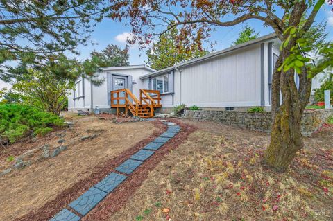 Photo of 128 E Persimmon St, Genesee, ID 83832 (MLS # 98964585)