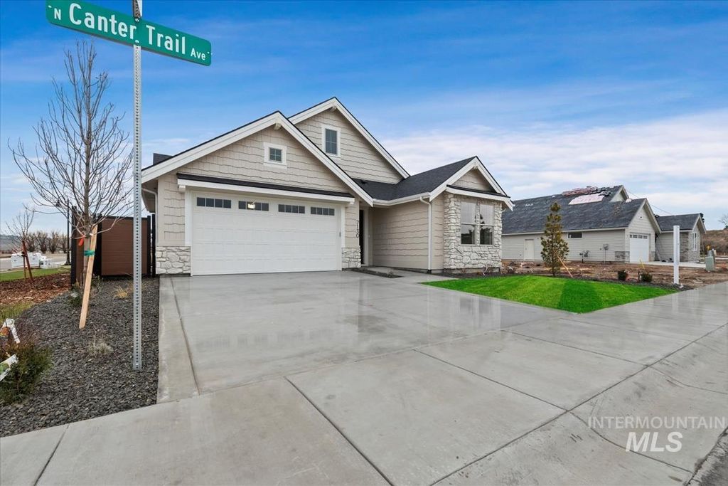 Photo of 7135 N Valley Breeze Ave, Meridian, ID 83646 (MLS # 98985974)