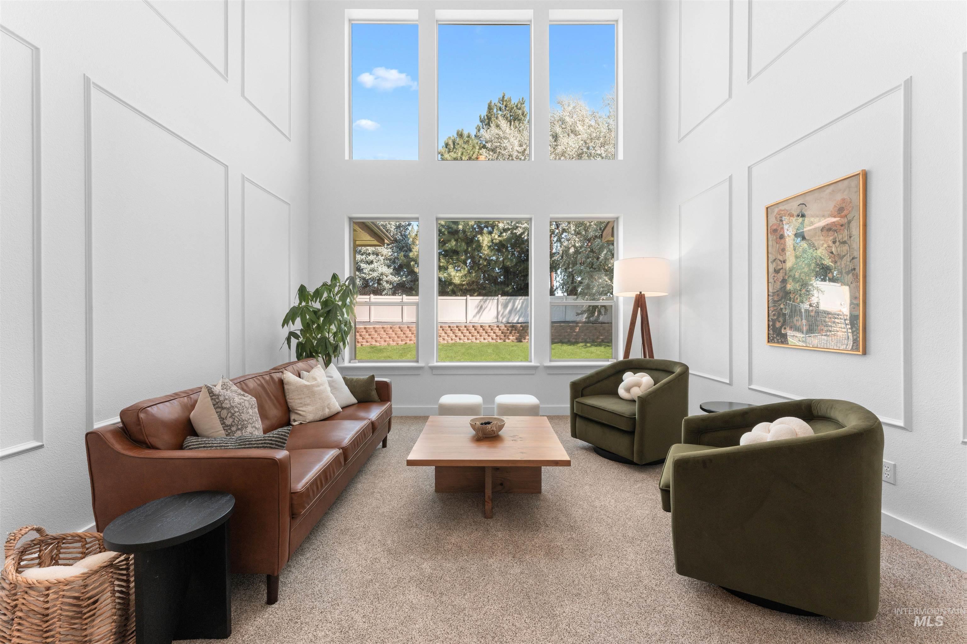 342 N Clearpoint Way