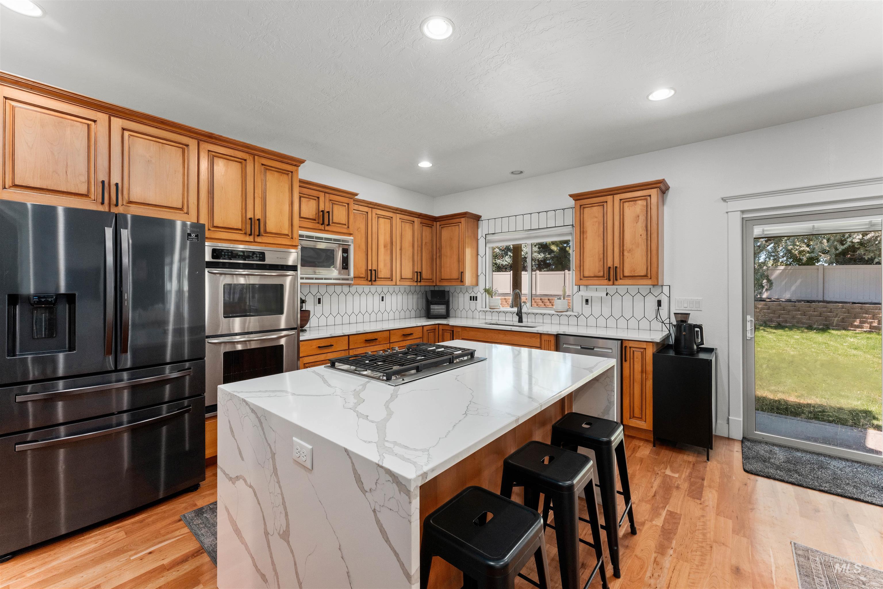 342 N Clearpoint Way