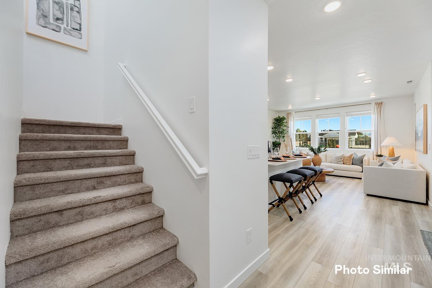 4120 W Perspective St