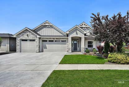 1112 W Capstone Dr – Investment Home