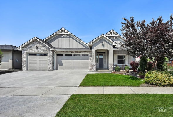 1112 W CAPSTONE DR, NAMPA, ID 83686 - Image d4e46e2bccc67e2c85aa2a5c867242e8/2557235319