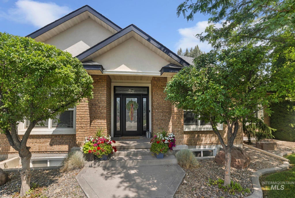Photo of 881 Morning Sun Dr, Twin Falls, ID 83301 (MLS # 98994886)