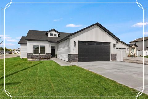 Photo of 1304 Kelly Ct, Jerome, ID 83338 (MLS # 98942004)