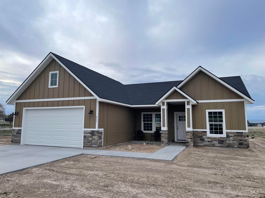 Photo of 917 Quartz Rd, Kimberly, ID 83341 (MLS # 98975440)