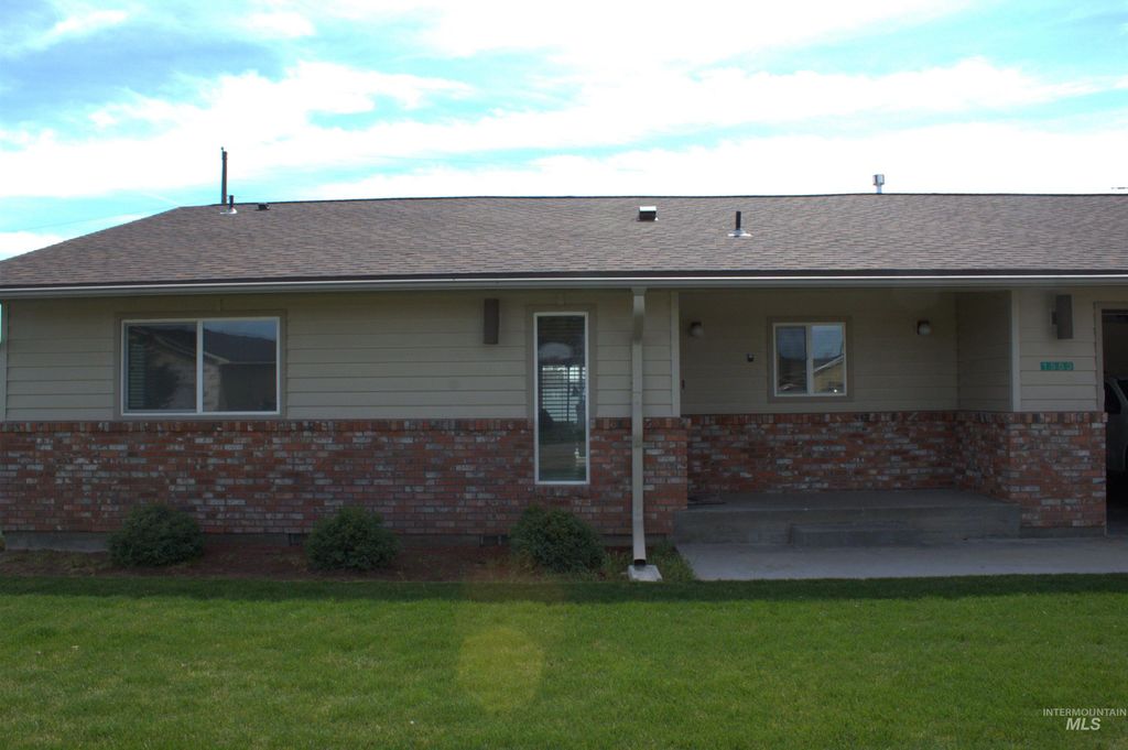 Photo of 1583 NW 26 St, Fruitland, ID 83619 (MLS # 98981561)