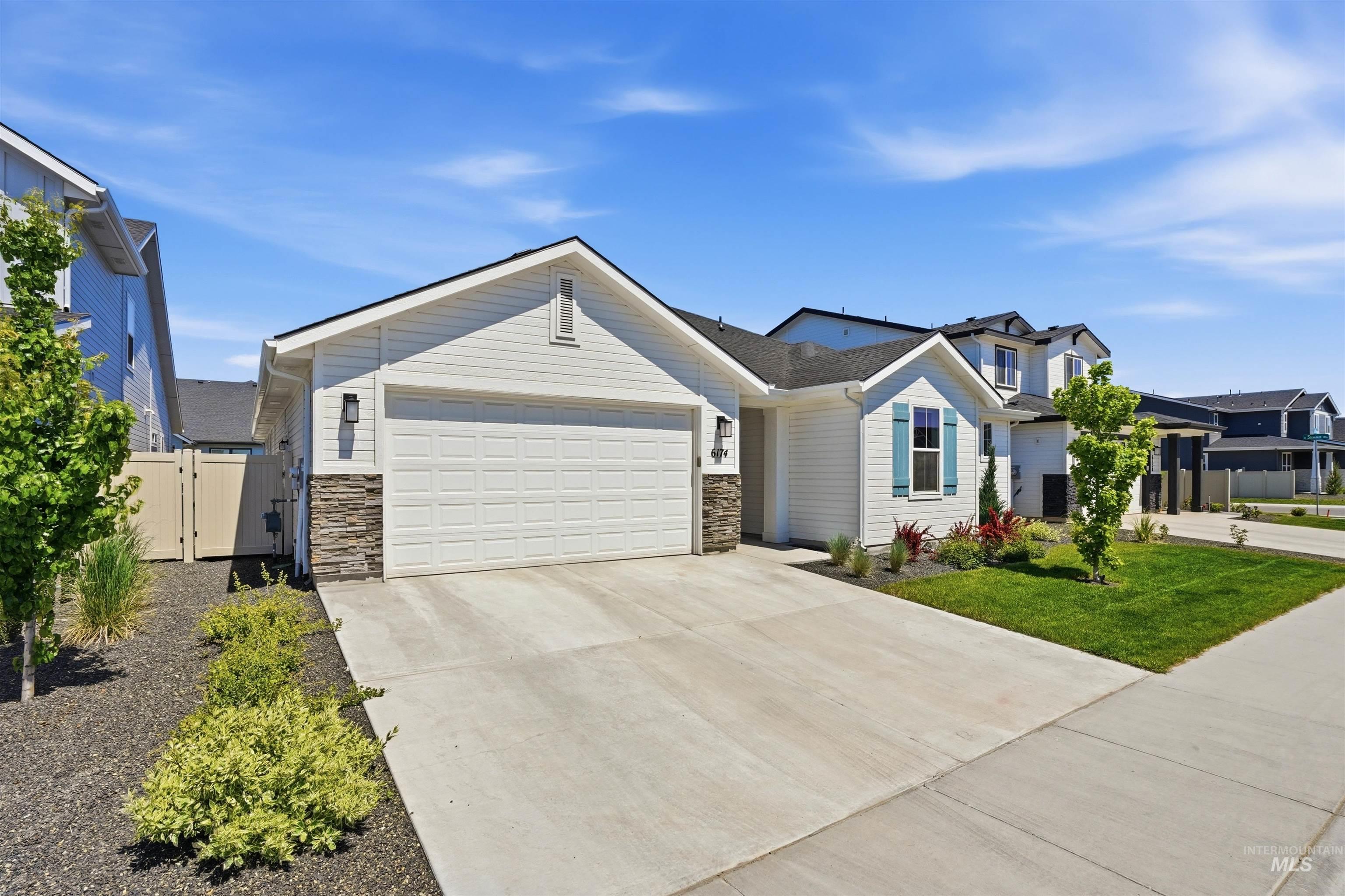 6174 W Parachute Dr