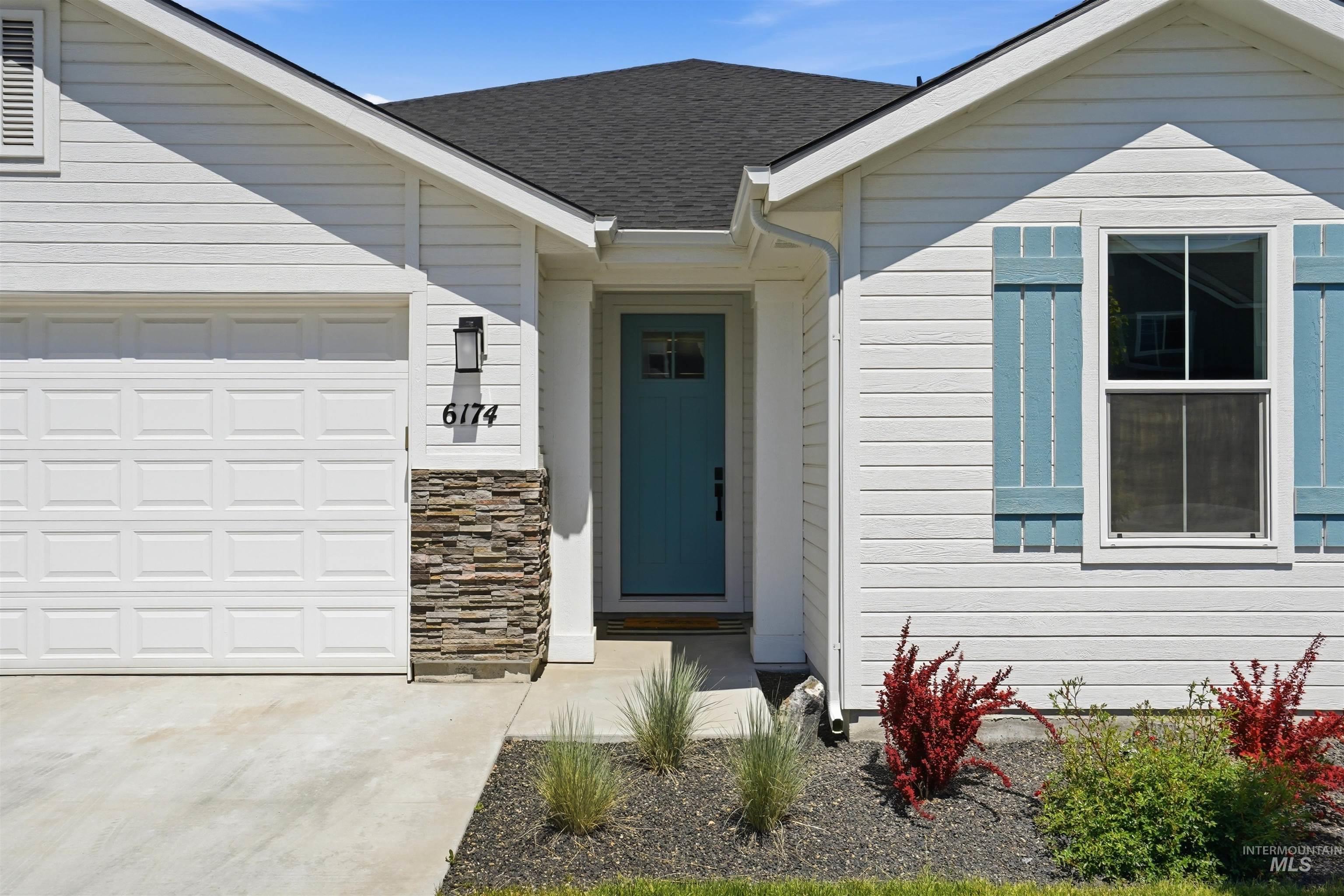 6174 W Parachute Dr