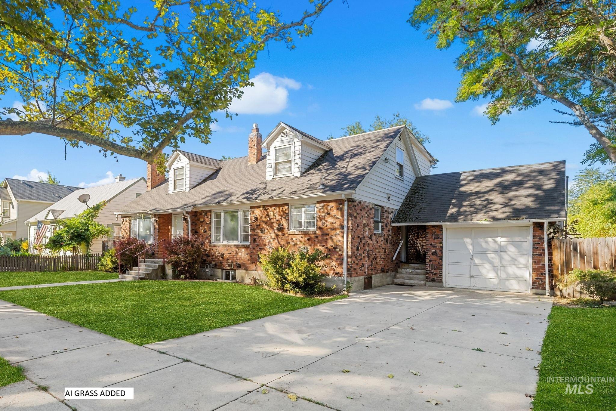 1717 S Manitou