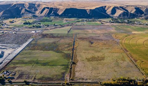 2223 W Sales Yard Emmett ID 83617