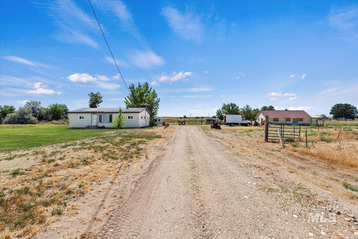 23577 Upper Pleasant Ridge Road