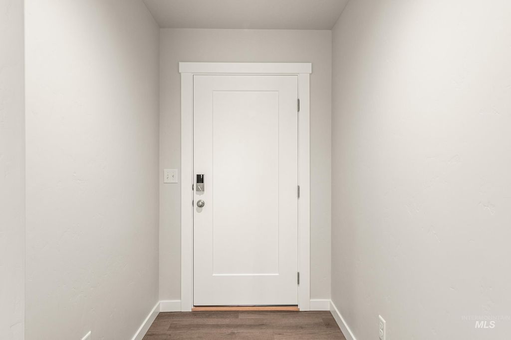 Photo of 15288 Fuchsia Ave, Nampa, ID 83651 (MLS # 98983742)