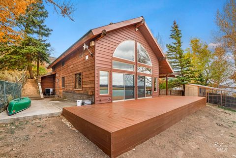 Photo of 150 Wood River Canal Rd, Bellevue, ID 83313 (MLS # 98966760)