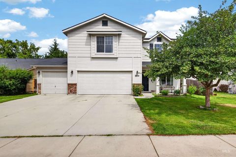Photo of 4404 N Alester Ave, Meridian, ID 83646 (MLS # 98991960)