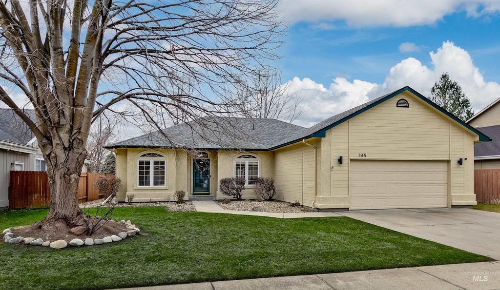 Photo of 149 S Silverwood Way, Eagle, ID 83616 (MLS # 98975971)