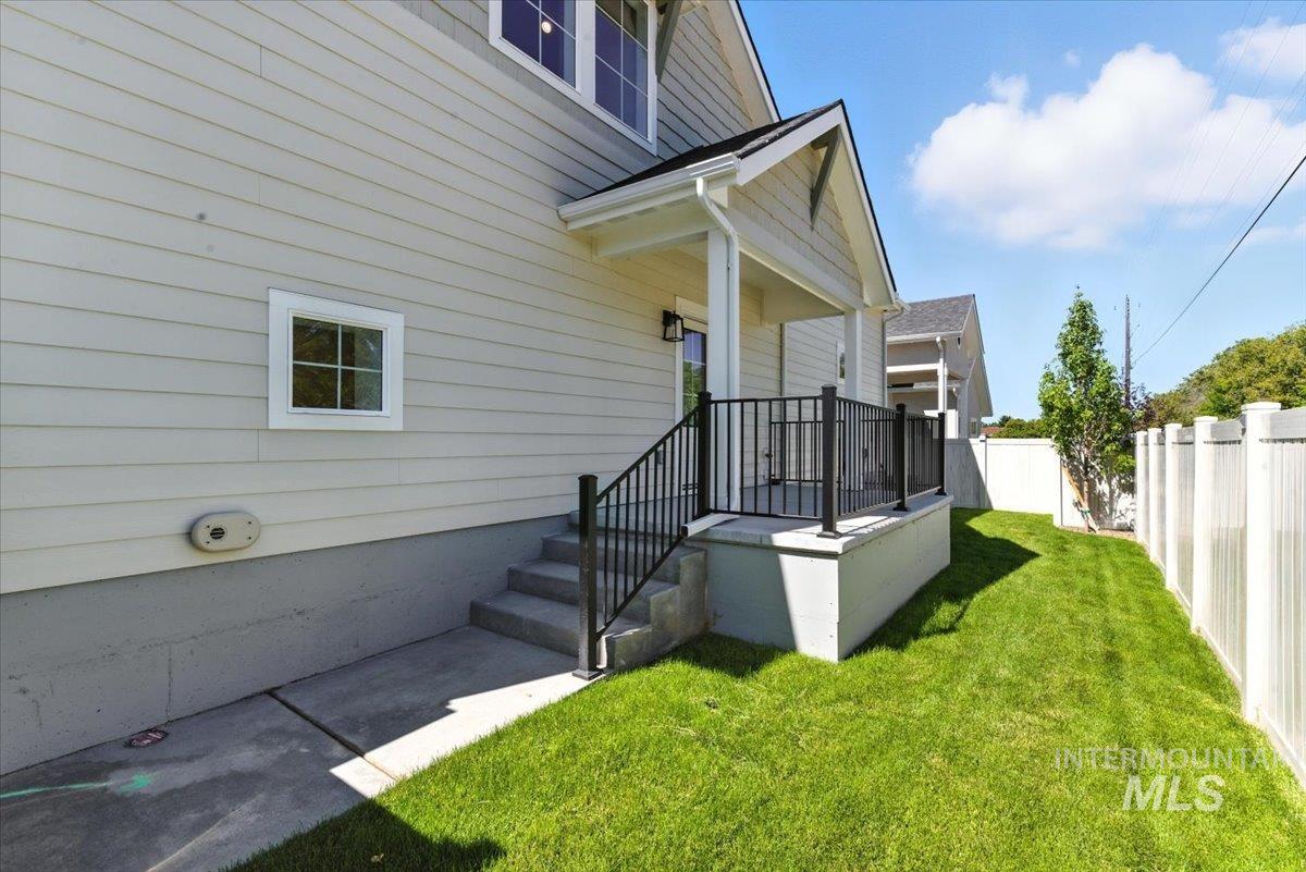 Entrance to property