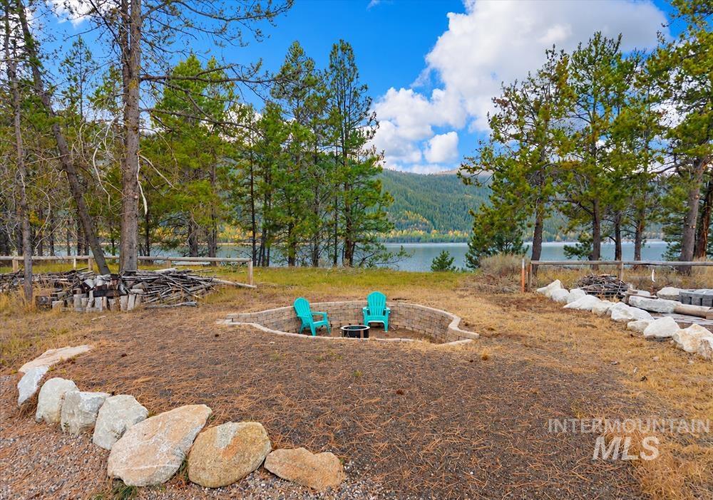 Photo of 13151 Hawks Bay Rd, Donnelly, ID 83615 (MLS # 99003881)