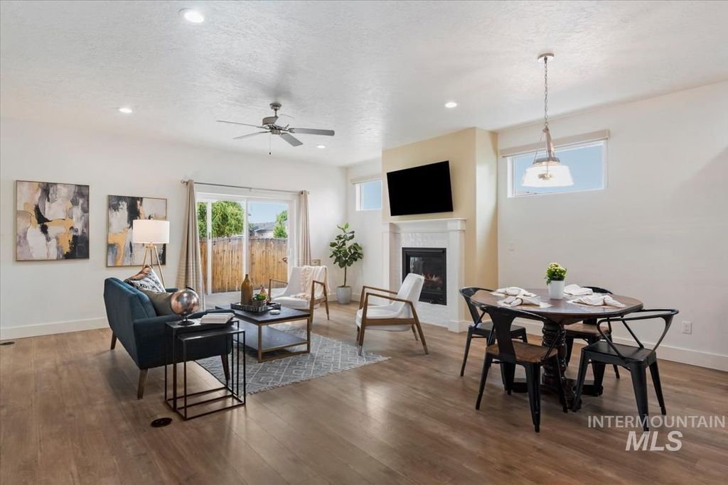 Photo of 9617 W De Witt St, Boise, ID 83704 (MLS # 98991052)