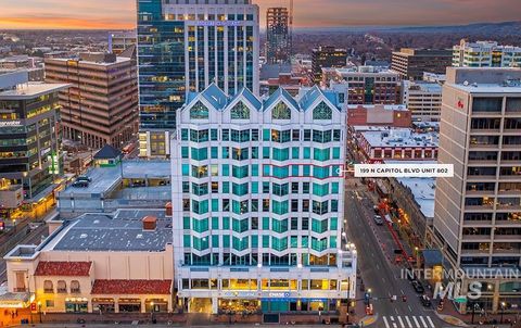 Photo of 199 N Capitol Blvd #802, Boise, ID 83702 (MLS # 98940613)