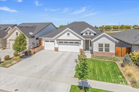 Photo of 1152 W Capstone Drive, Nampa, ID 83686 (MLS # 98960457)