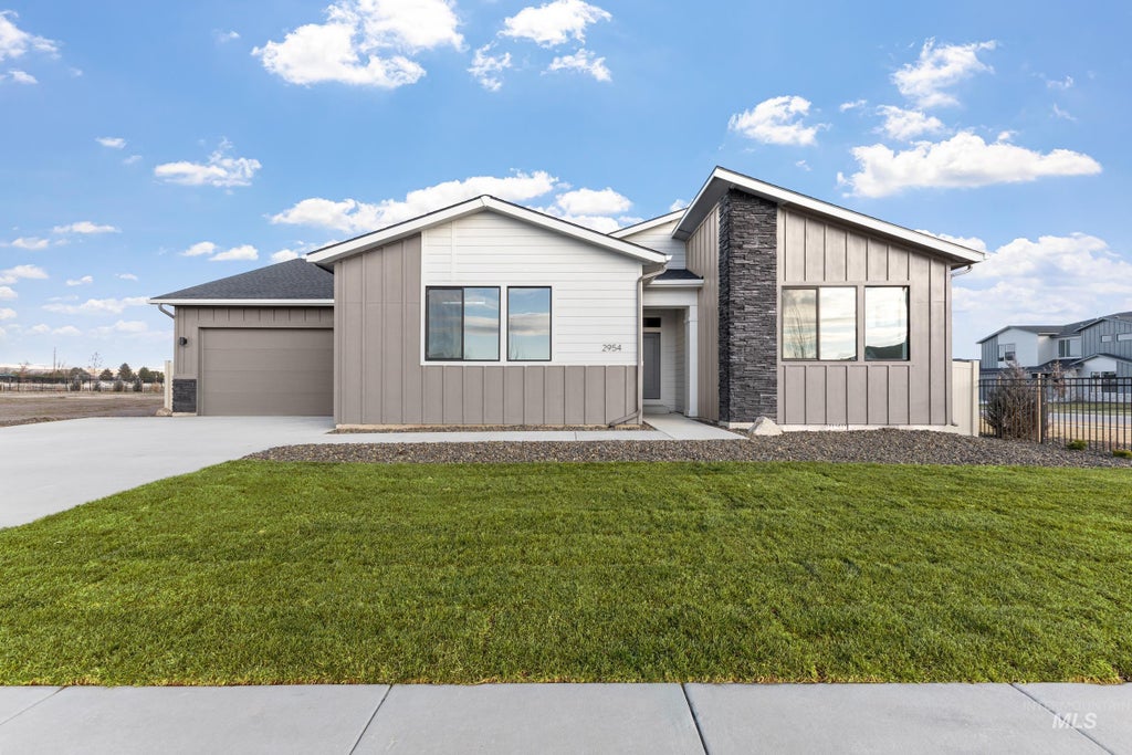 Photo of 9386 W Cosmic St, Nampa, ID 83687 (MLS # 99002095)