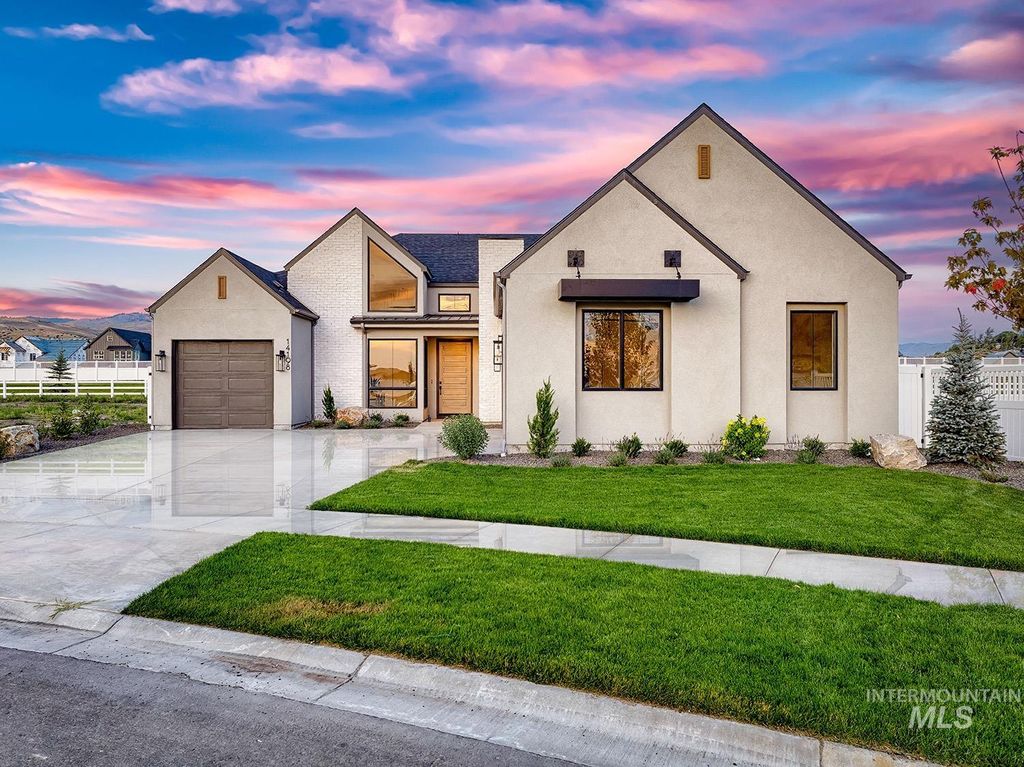 Photo of 13498 N Spring Creek Way, Boise, ID 83714 (MLS # 98984770)
