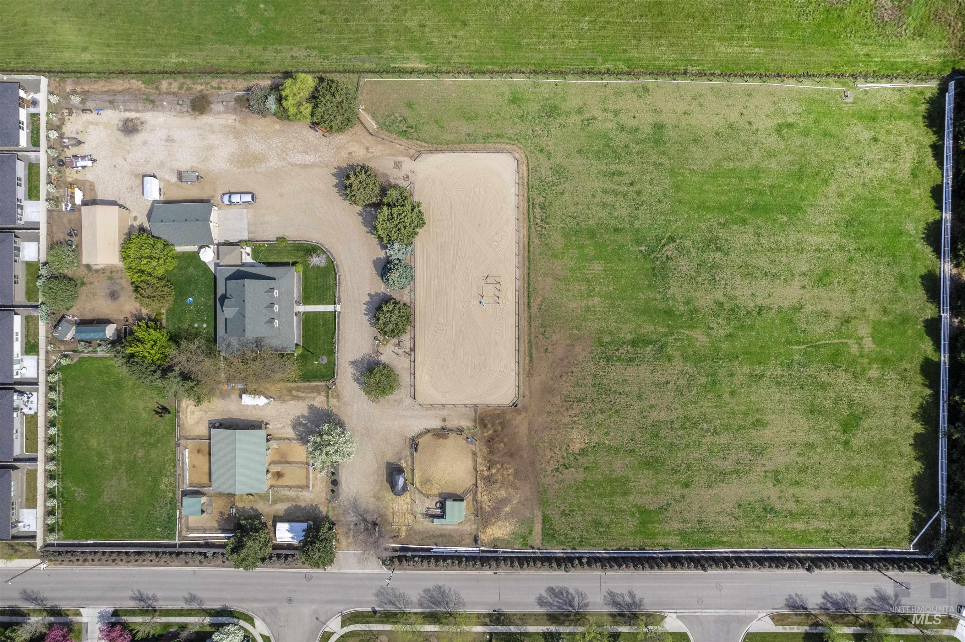 1400 E Leigh Field Dr