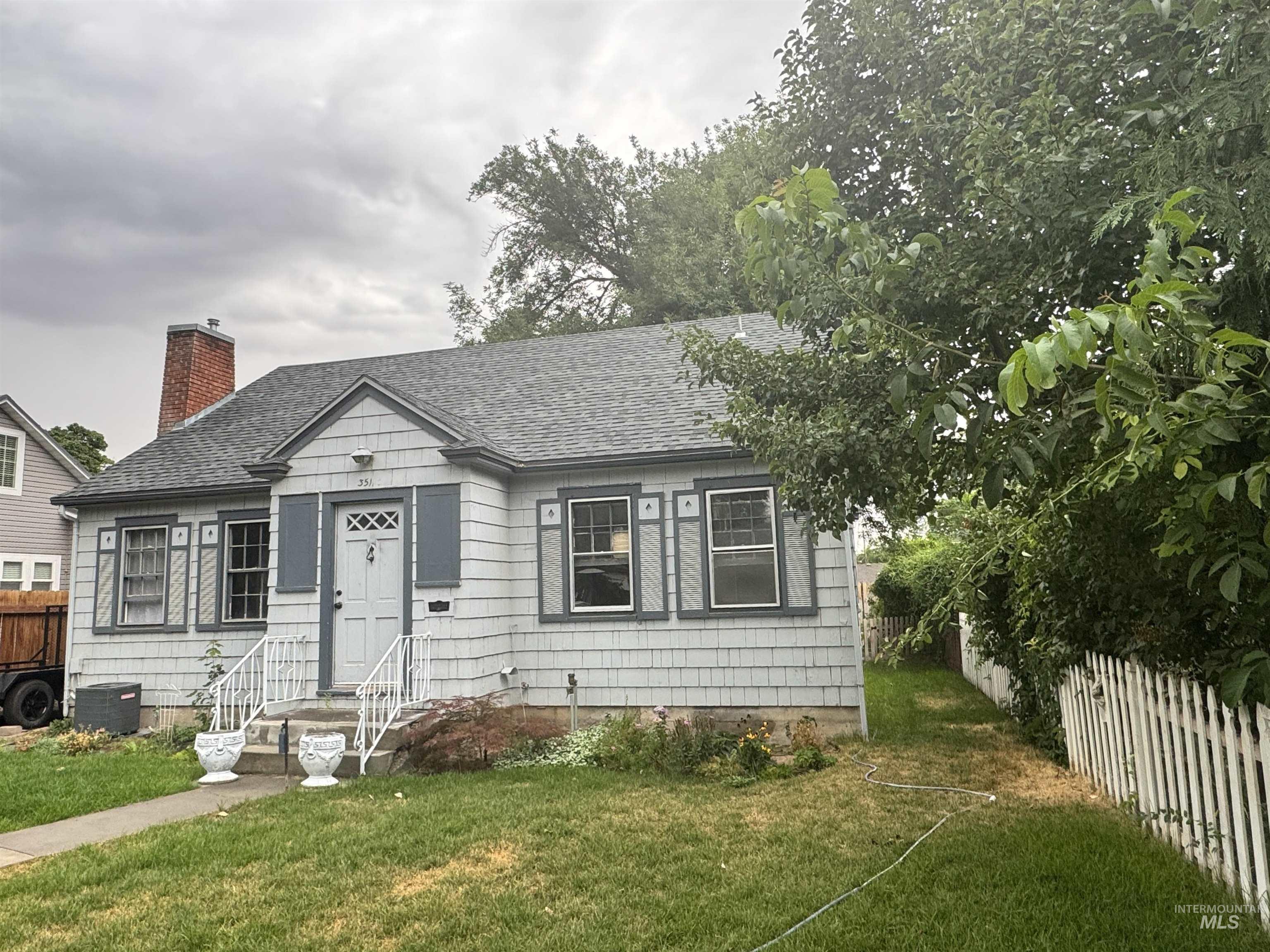 351 7th Avenue North