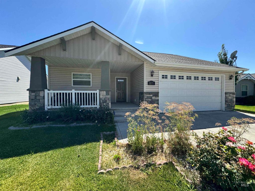 Photo of 1173 Knoll Ridge Road, Twin Falls, ID 83301 (MLS # 98947947)