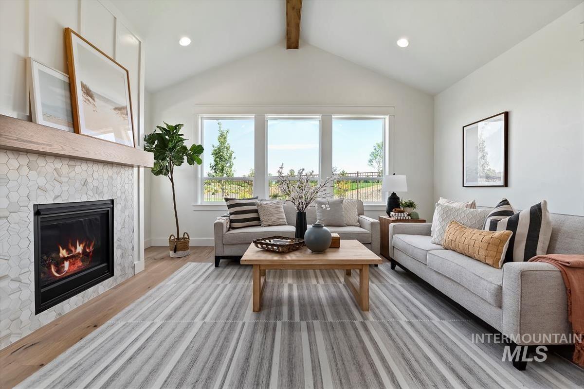 6753 N Magic Mallard Ave