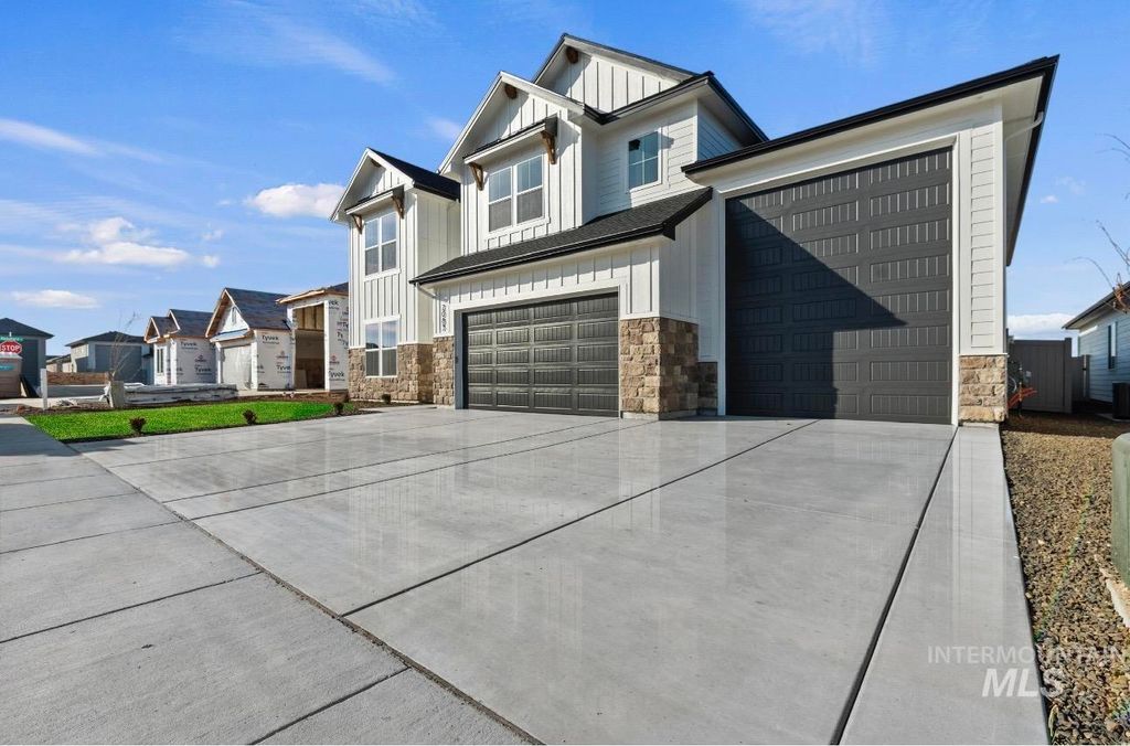 Photo of 2083 N Rockdale Ave, Kuna, ID 83634 (MLS # 98974585)