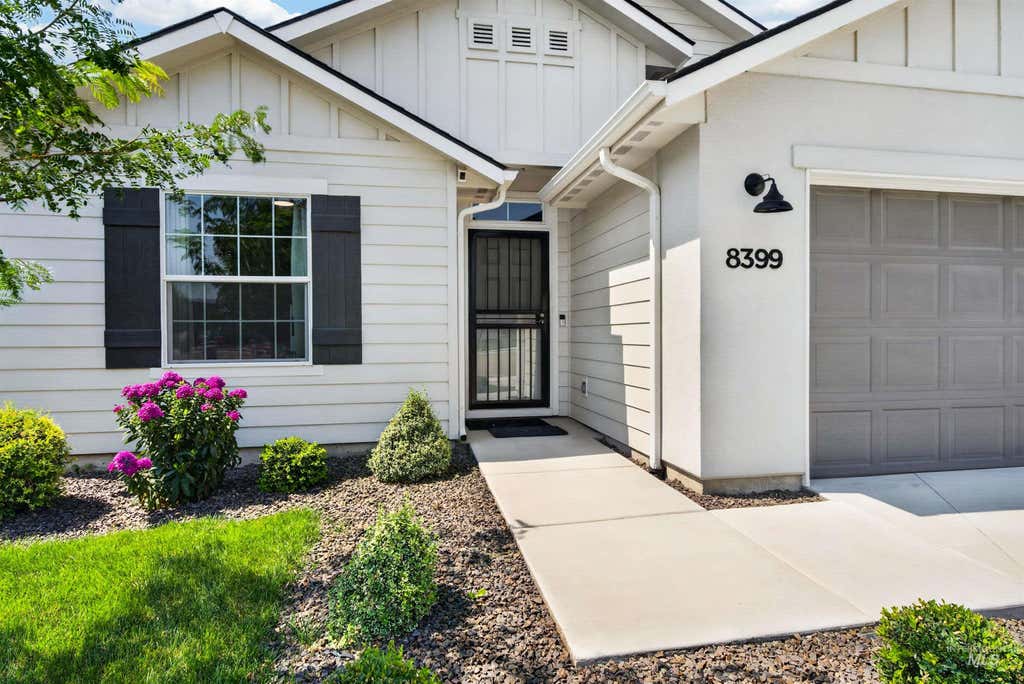 Photo of 8399 E Mourtan ST, Nampa, ID 83687 (MLS # 98995944)