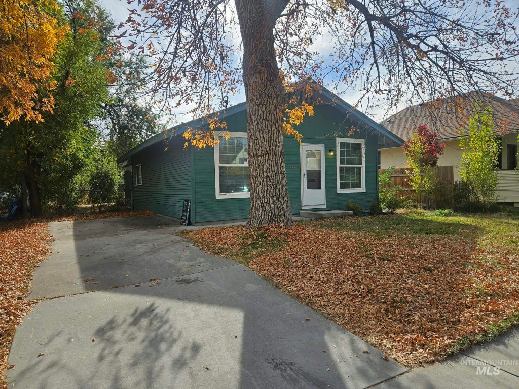 Photo of 2707 W Madison Avenue, Boise, ID 83702 (MLS # 99004590)