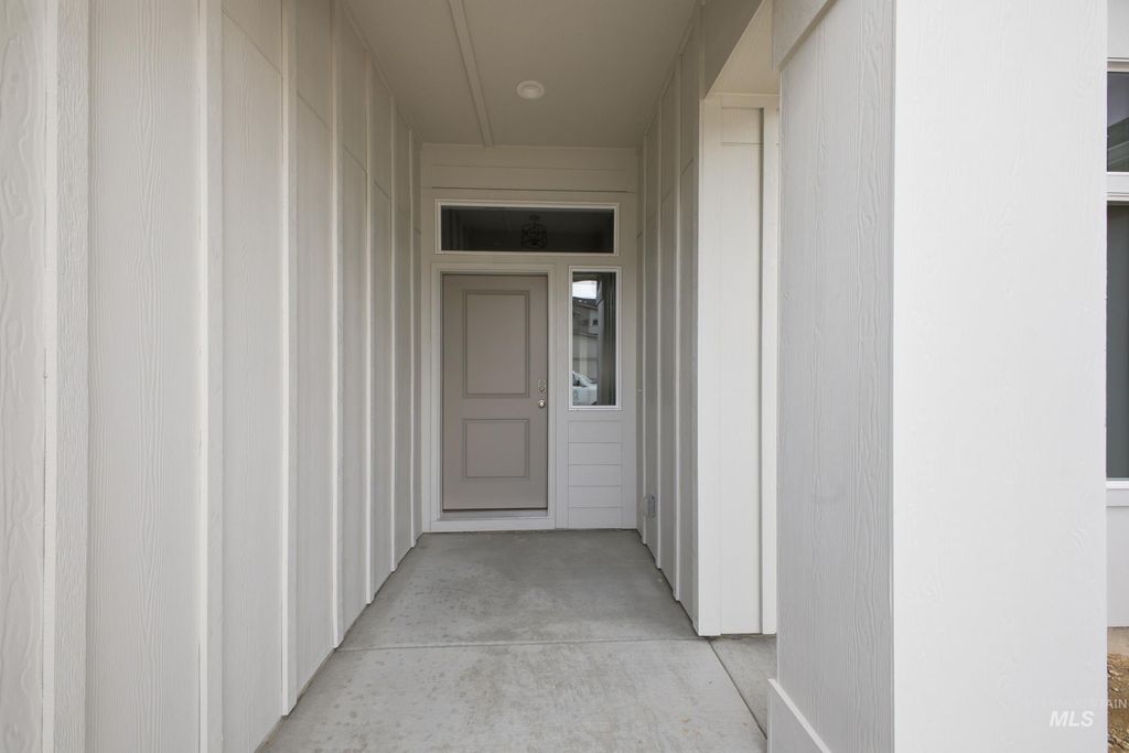 Photo of 5293 S Memory Ave, Meridian, ID 83642 (MLS # 98981605)