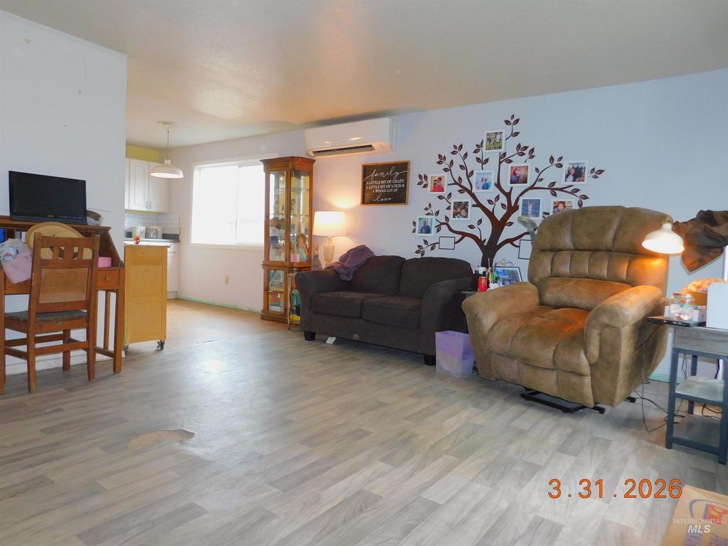 Photo of 630 E 5th St, Emmett, ID 83617 (MLS # 98980156)