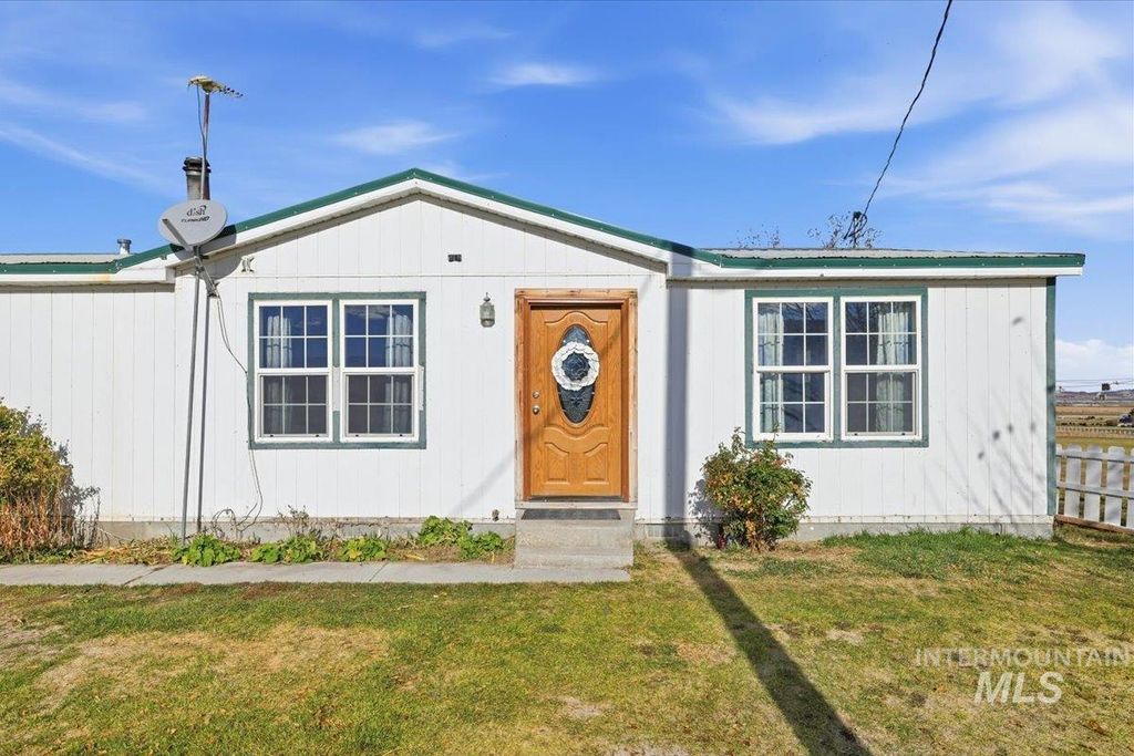 Photo of 4320 Pershall Rd, Marsing, ID 83639 (MLS # 98967895)