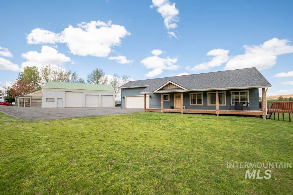 Photo of 1011 Rothwell Rd, Viola, ID 83872 (MLS # 98983994)