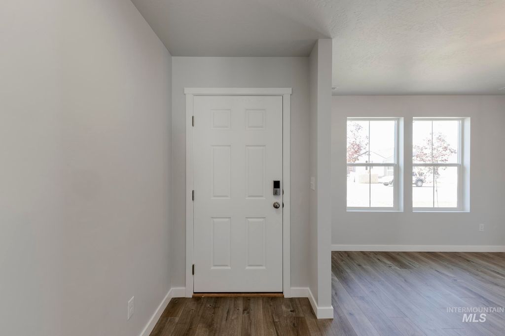 Photo of 300 N Madrone Ave, Kuna, ID 83634 (MLS # 98965254)