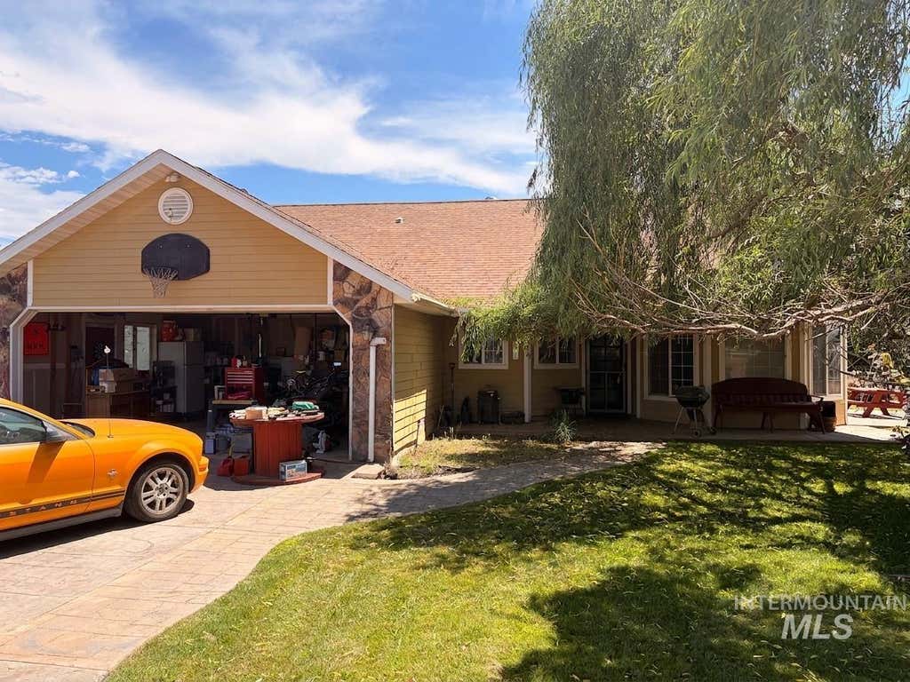 Photo of 1915 East 3100 South, Wendell, ID 83355 (MLS # 98994233)
