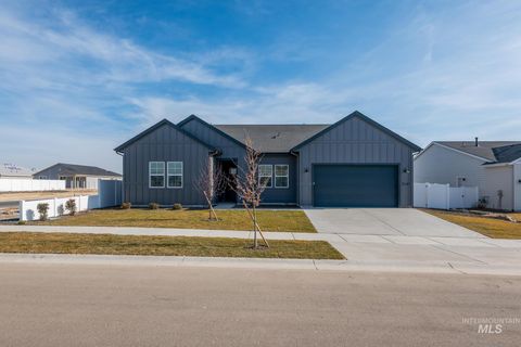 Photo of 15142 Steel Cloud Ave, Caldwell, ID 83607 (MLS # 98974157)