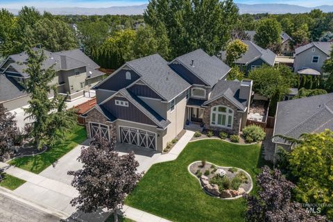 Photo of 5742 N Black Sand Ave, Meridian, ID 83646 (MLS # 98953977)