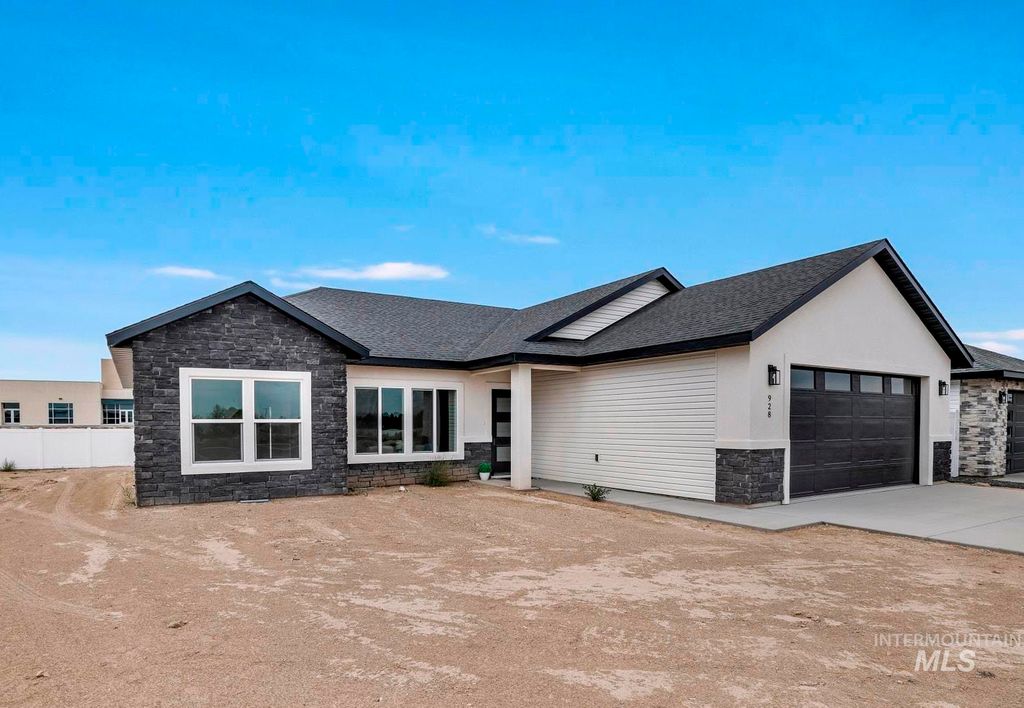 Photo of 928 Gregory Way, Twin Falls, ID 83301 (MLS # 98950685)