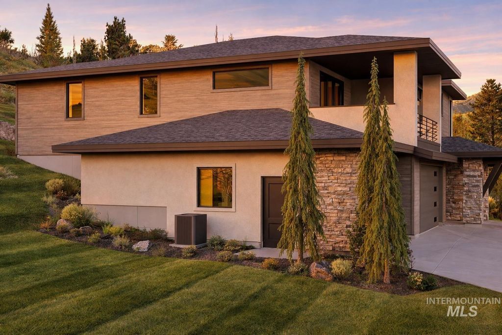 Photo of 3566 E Asteroid Ct, Boise, ID 83712 (MLS # 98985006)