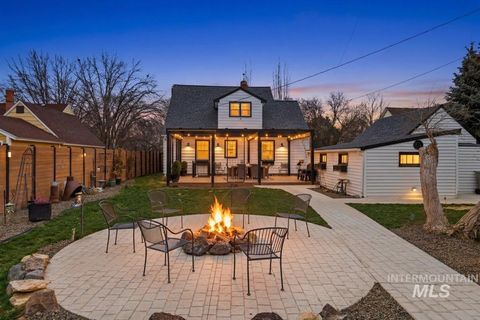 Photo of 1610 Idaho Ave, Caldwell, ID 83605 (MLS # 98977761)