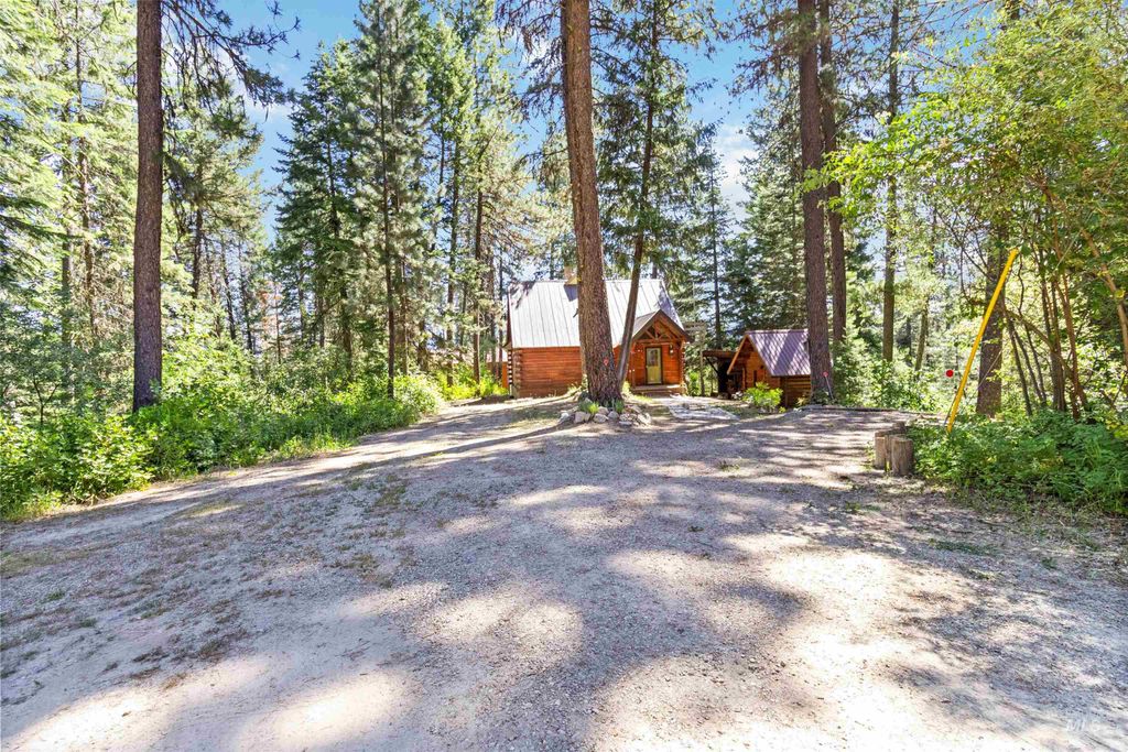 Photo of 36 Elk Run, Garden Valley, ID 83622 (MLS # 98953168)