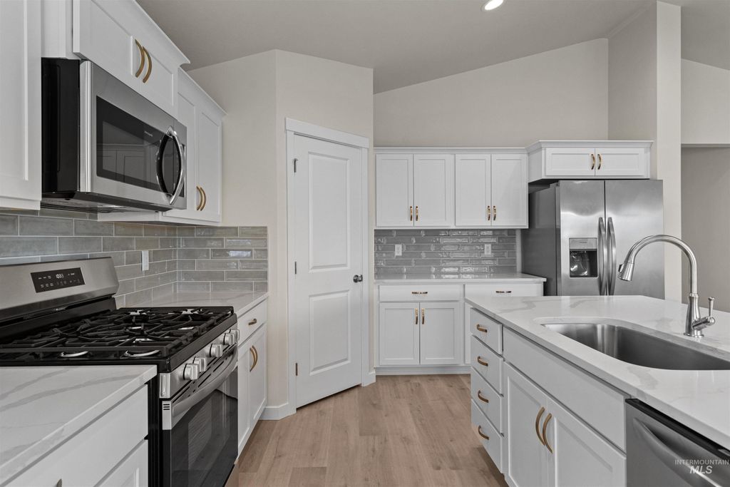Photo of 7740 E Westing House St, Nampa, ID 83687 (MLS # 98965156)