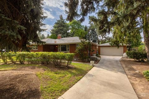 Photo of 4907 W Spaulding Street, Boise, ID 83705 (MLS # 98960924)