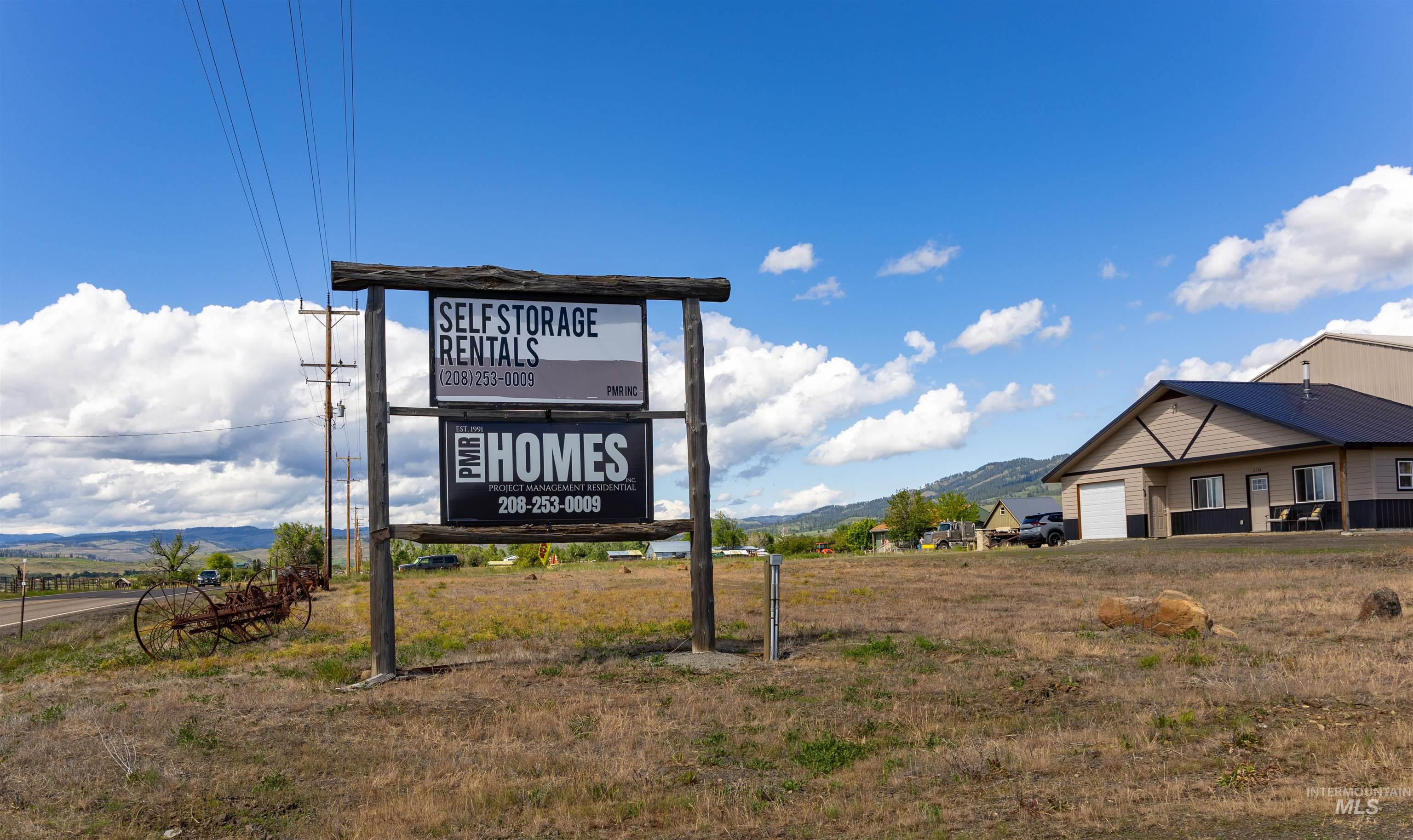 2194 Highway 95