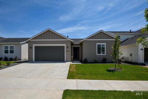 Photo of 8902 W Moon River Dr, Star, ID 83669 (MLS # 98964503)